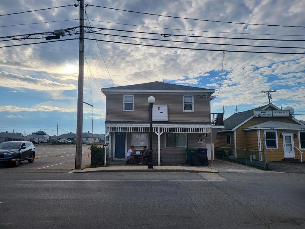 12 Ashworth Ave Suites Hampton Eksteriør billede